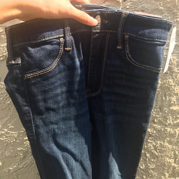 NWT HOLLISTER JEANS - Picture 3 of 8